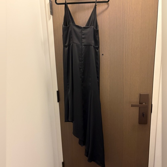 KEEPSAKE the Label Black Asymmetrical Slit Gown - Picture 2 of 6